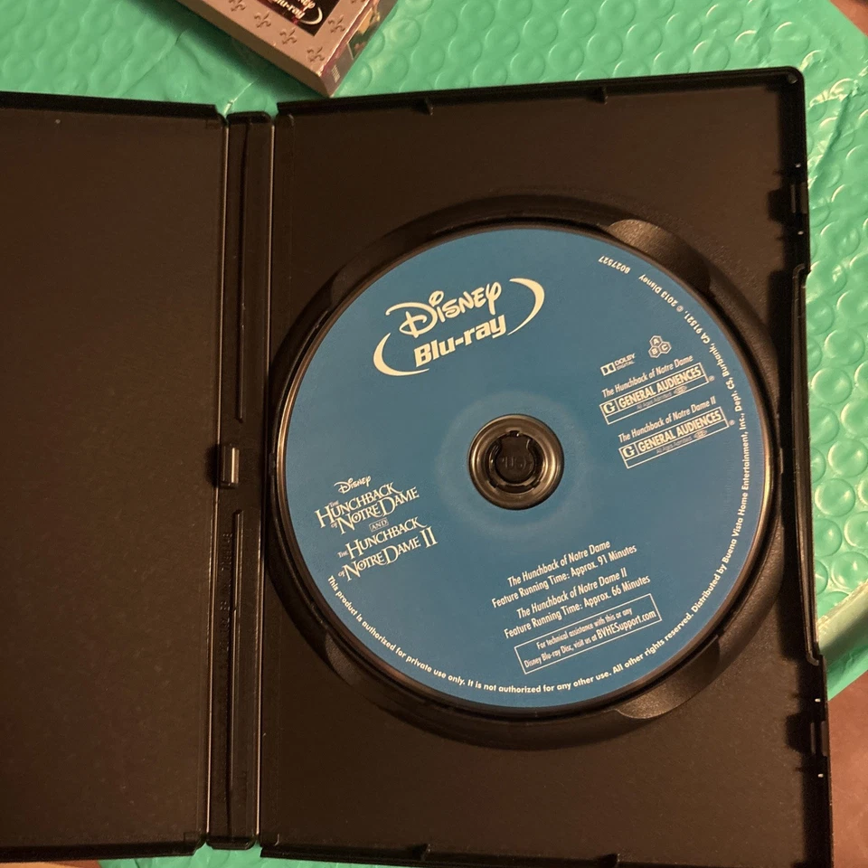 DISNEY ГОРБУН ИЗ НОТР-ДАМА 2 ФИЛЬМ BLU-RAY DVD 3-ДИСК С ЧЕХЛОМ - Изображение 4 из 4