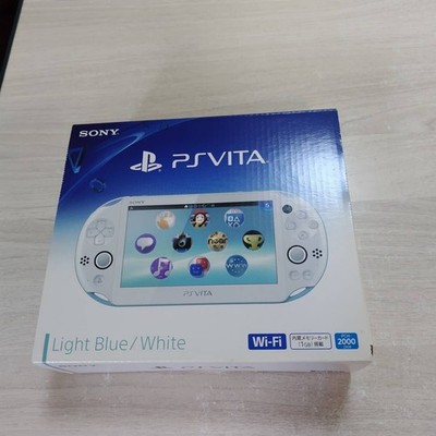 PS Vita Konsole Hellblau Weiß PCH-2000 PS VITA SONY MIT BOX