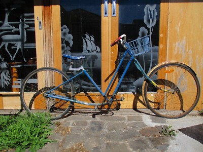 Long Low chopped vintage bicycle rideable pickup Ballarat North