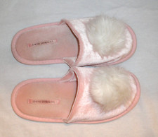 Victoria's Secret Soft Comfy Pink VS Logo Pom Pom Slippers, Knit,Slip-On,M 7-8