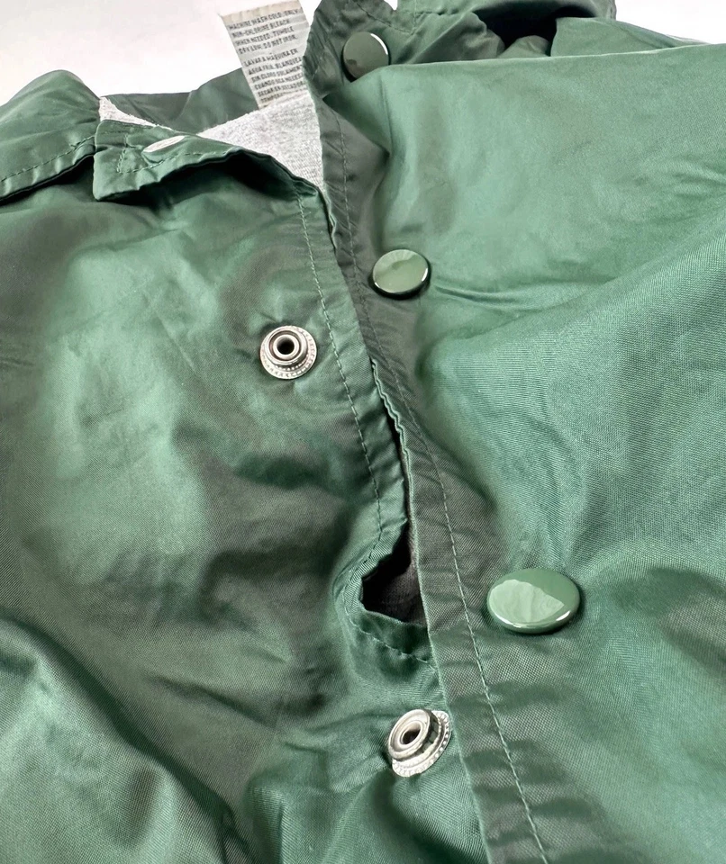 Vintage Hunter Lodge Coaches Jacket Green Nylon Snap Front Lined Men’s M (38/40) - Image 4 of 4