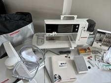 Bernina B 880 Plus Sewing/Quilting/Embroidery...