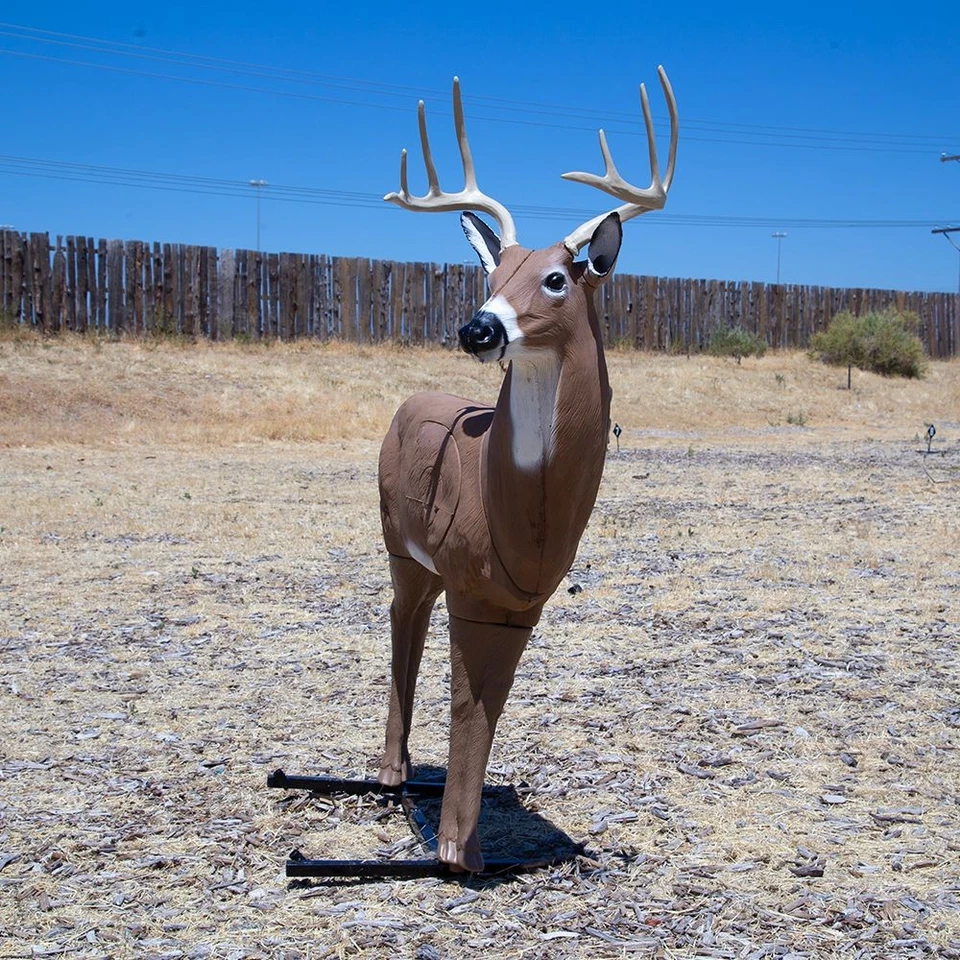 Delta Mckenzie Bloodline Buck XL ciervo 3D objetivo de tiro con arco duradero Foto 2 de 4