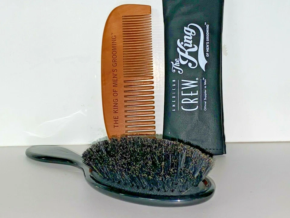 Cepillo de pelo oficial para hombre American Crew, color negro 8' + peine Elvis Foto 4 de 4
