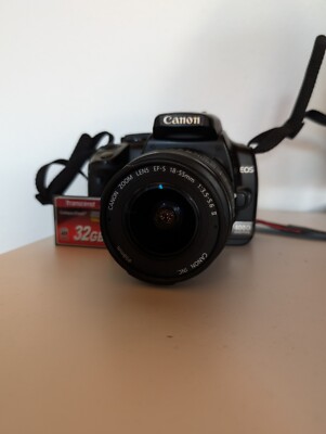 Canon EOS 400D / EOS Digital Rebel XTi 10.1MP Digitalkamera - Schwarz (Kit...
