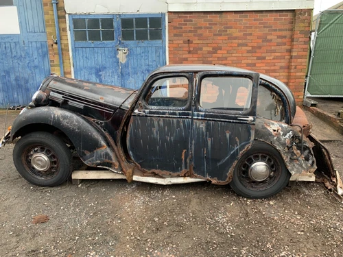 1946 MORRIS TEN 10 BARN FIND GENUINE 30,000 MILES 1-OWNER REG VALUED AT £3,500 - Picture 3 of 22