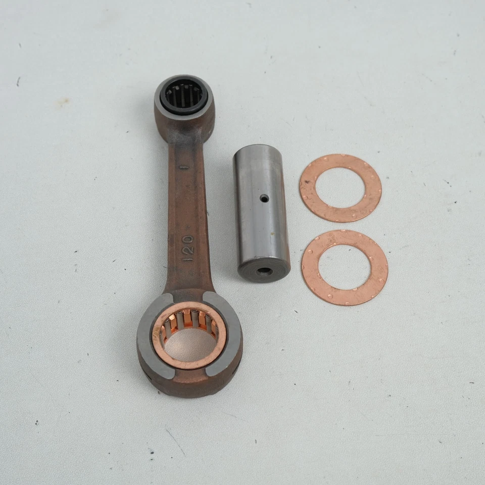 Varilla de conexión Suzuki A100 AC100 TM100 GT250 RM100 RM125 TS125 12161-39300 Foto 3 de 4