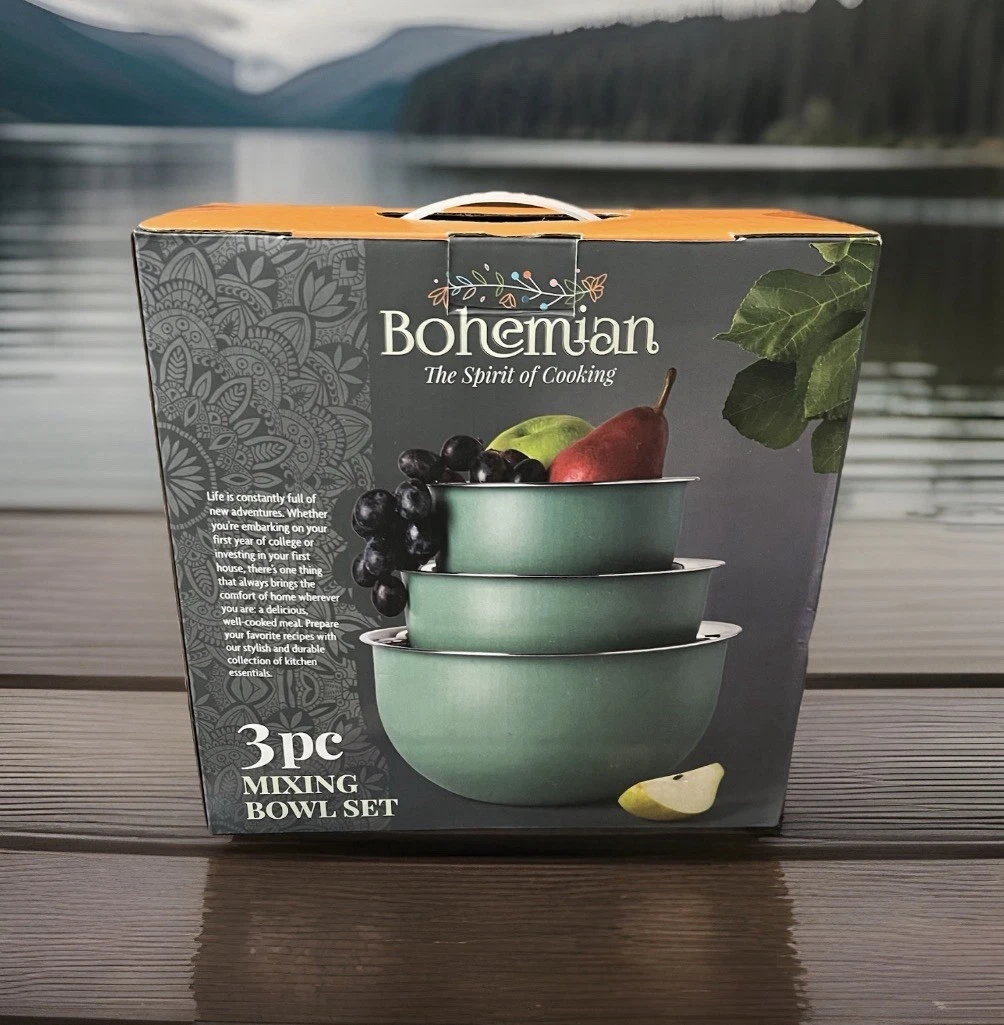 Super Rare New In Box Sealed Bohemian 3 Piece Teal Sea Foam Color Mixing Bowls!
Opens in a new windo
