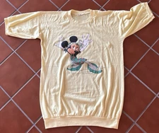 Vintage, 80's, Minnie Mouse t-shirt, size M.  AS IS
