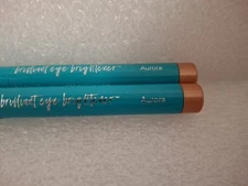 2x Thrive Causemetics Brilliant Eye Brightener Highlighting Stick - Aurora A04