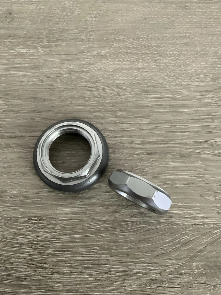 SHIMANO 105 HEADSET TOP CUP AND CROWN NUT MODEL 1050 - Image 2 of 4