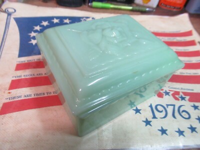 Vintage Fire King Jadeite Cigarette Trinket Box with Rose Lid ANCHOR HOCKING