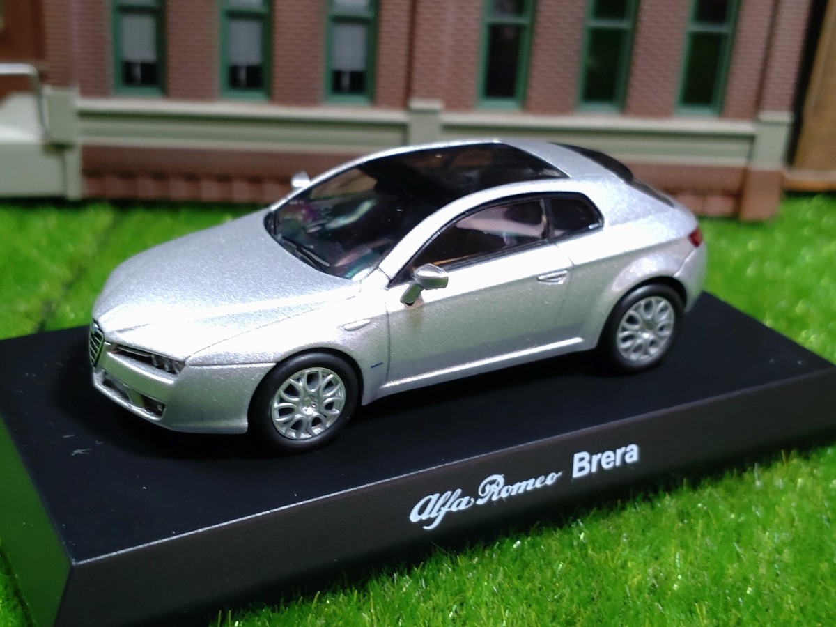 Alfa Romeo BC ミニカー 1/43 ホワイト ディスプレイケース付き Alfa Romeo BC ミニカー 1/43 ホワイト ディスプレイケース付き
