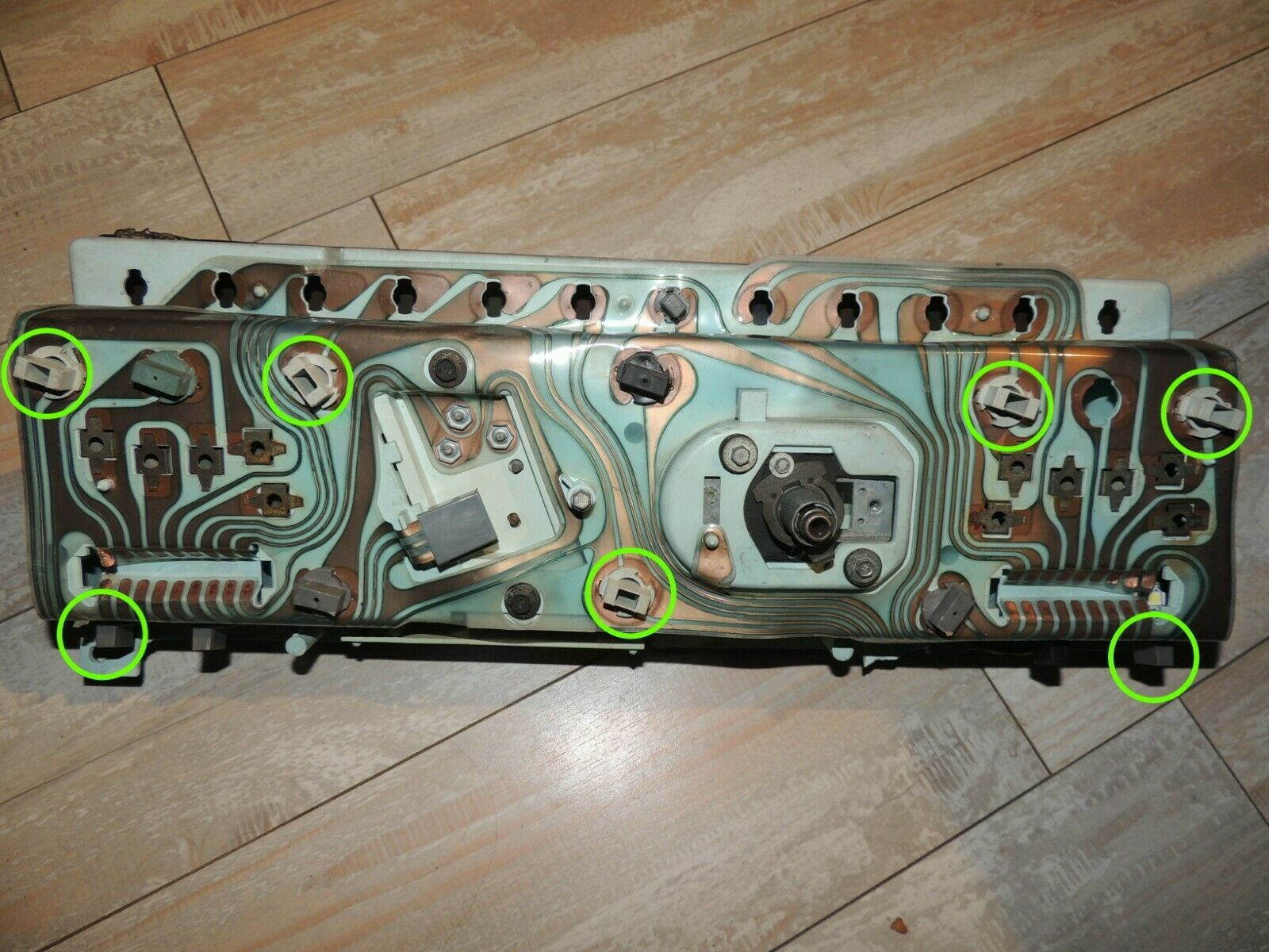 Picture 3 of 6