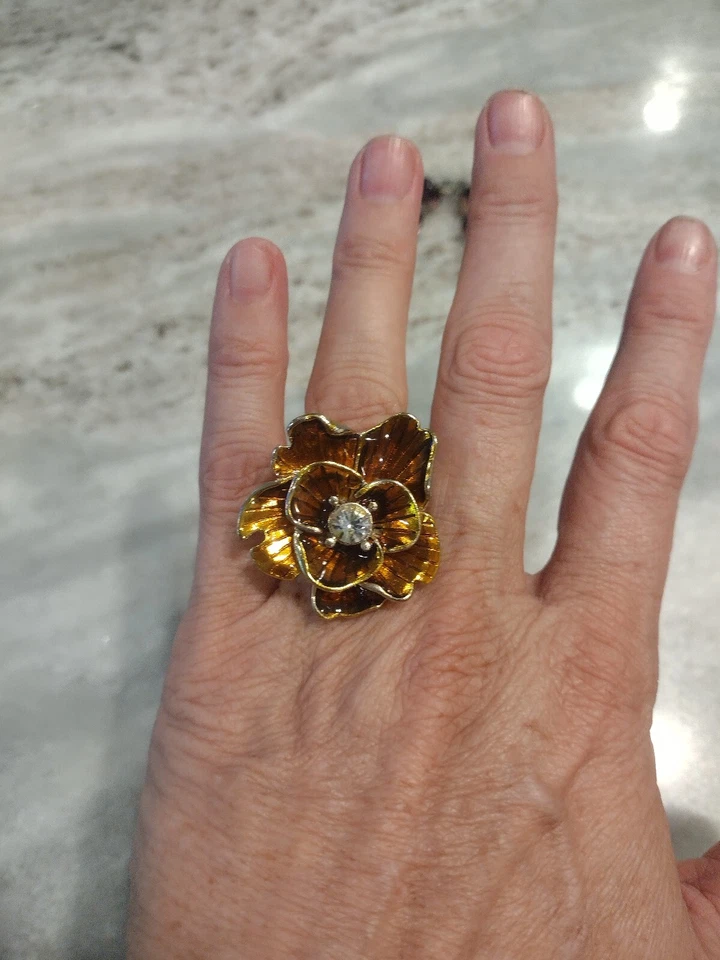 珠宝套装琥珀玻璃和黑色灯饰项链带珐琅水钻戒指 — 第 2/4 张图片