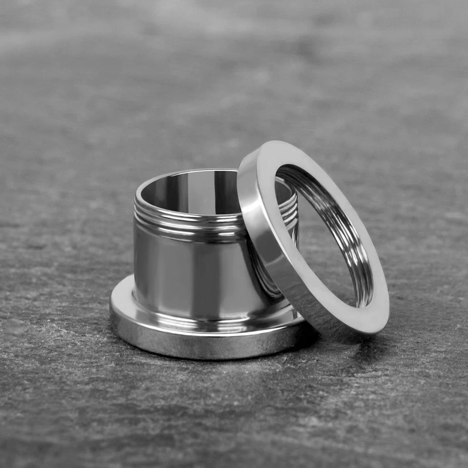 Treuheld® - Flesh Tunnel - Titan - Silber - Gewinde (2003) - Bild 4 von 4