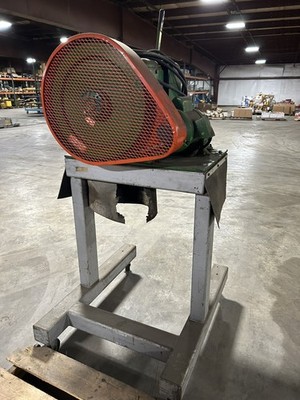 Sweed Machinery Industrial Steel Scrap Metal Banding Chopper 4079 with Base