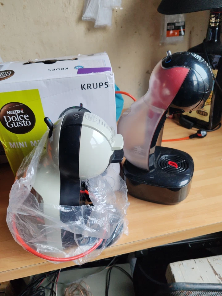 2 Nescafé Dolce Gusto Mini Me Macchina Da Caffè a Capsule - Immagine 2 di 2