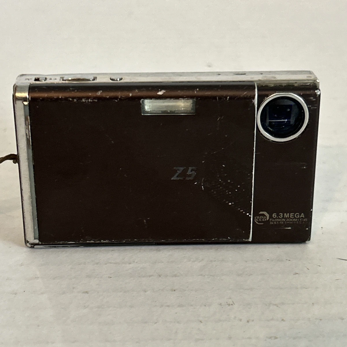 【美品】CASIO EXILM FINEPIX Z5 fd ブラウン コンデジ FUJIFILM FinePix Z5fd Digital Camera (Mocha Brown) 15728724 B&H