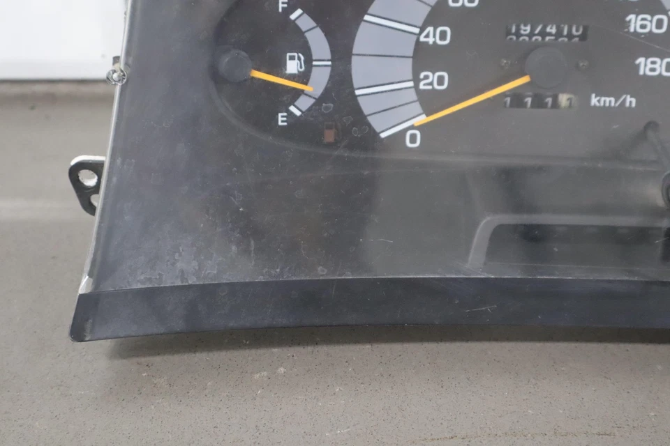 Toyota Estima Previa JDM RHD 1996 180 KMH velocímetro probado en clúster Foto 3 de 4