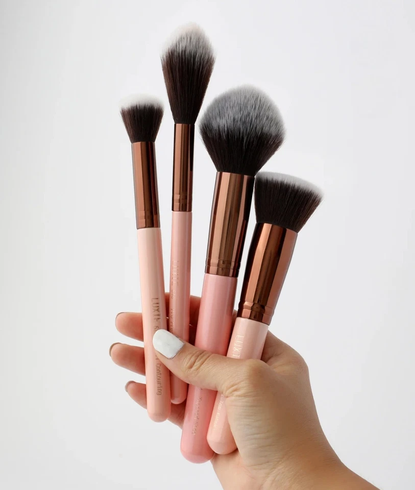 Juego de brochas de maquillaje en polvo Luxie - Colección Oro Rosa Foto 3 de 3