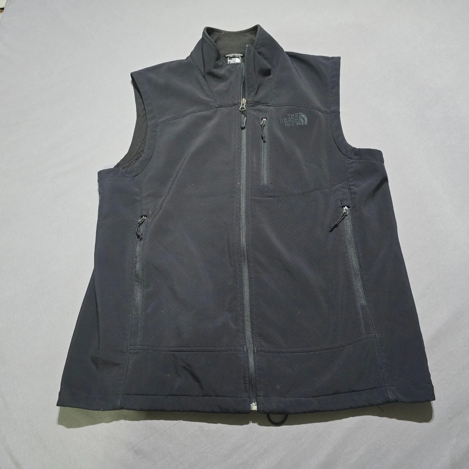 The North Face Apex Softshell Vest Mens Large Black Fleece Lined Full Zip
Opens in a new window or t