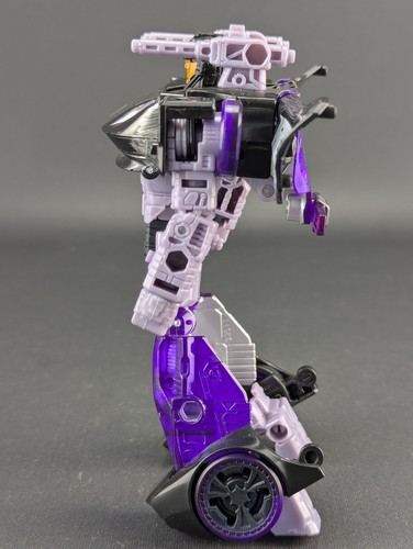 Transformers Siege Barricade complete Hasbro WFC Deluxe Generations - Bild 2 von 4