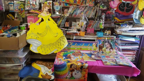 Bella y la Bestia birthday party supplies/paquete