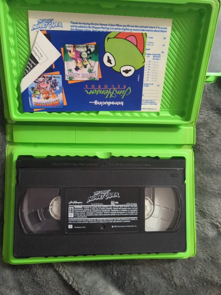 VHS LOT The Dark Crystal(VHS, 1994) Great Muppet Caper Vintage Jim Henson Video  Foto 4 de 4