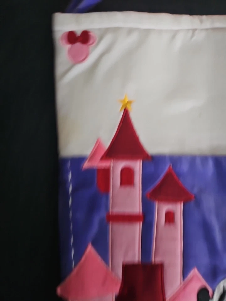 Auténticas medias de Navidad de vacaciones de la princesa Minnie Mouse de los parques de Disney! Foto 2 de 4