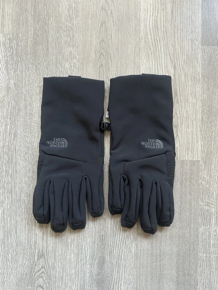 Luvas femininas The North Face pequenas Etip recicladas pretas inverno UR Powered - Imagem 2 de 4