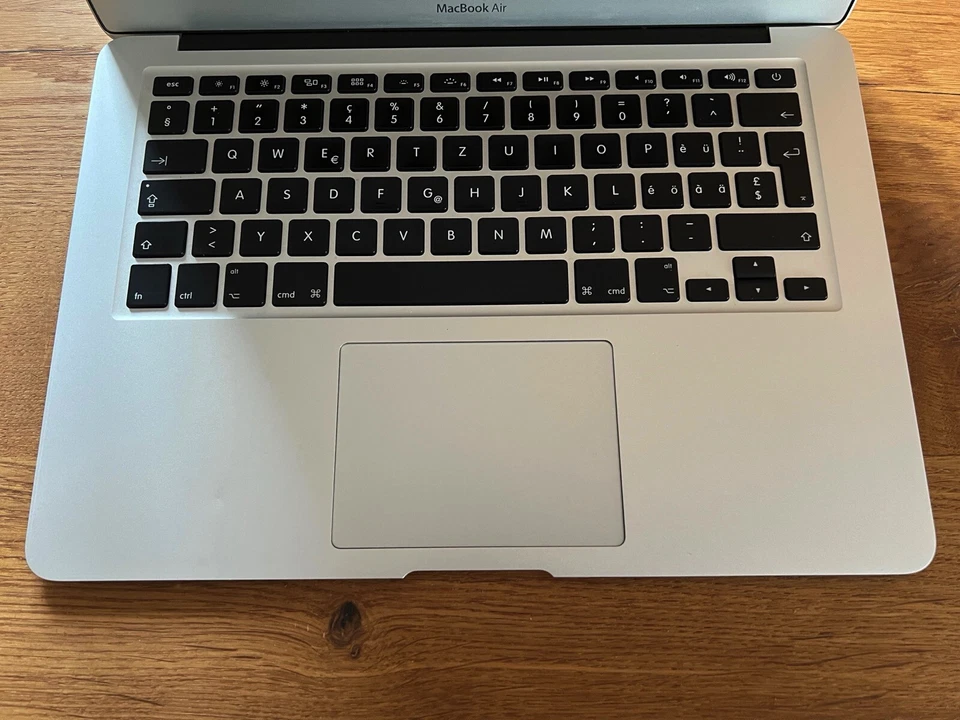 Apple MacBook Air 2012 13,3" | i5 1,8 GHz | 4GB RAM | 512GB SSD | GUT✅ Händler✅ - Bild 2 von 4