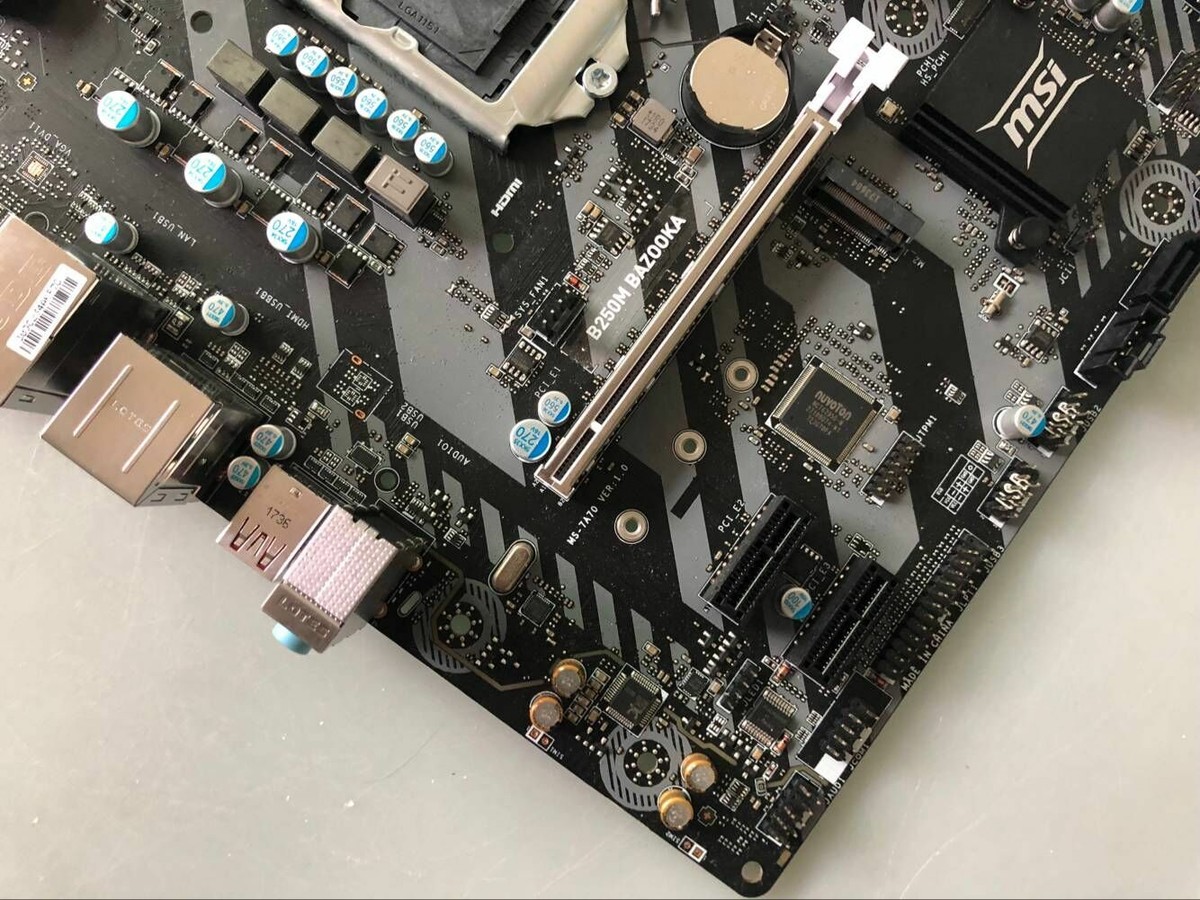 FOR MSI B250M BAZOOKA 1151/DDR4 interface Game Computer Motherboard  Tested