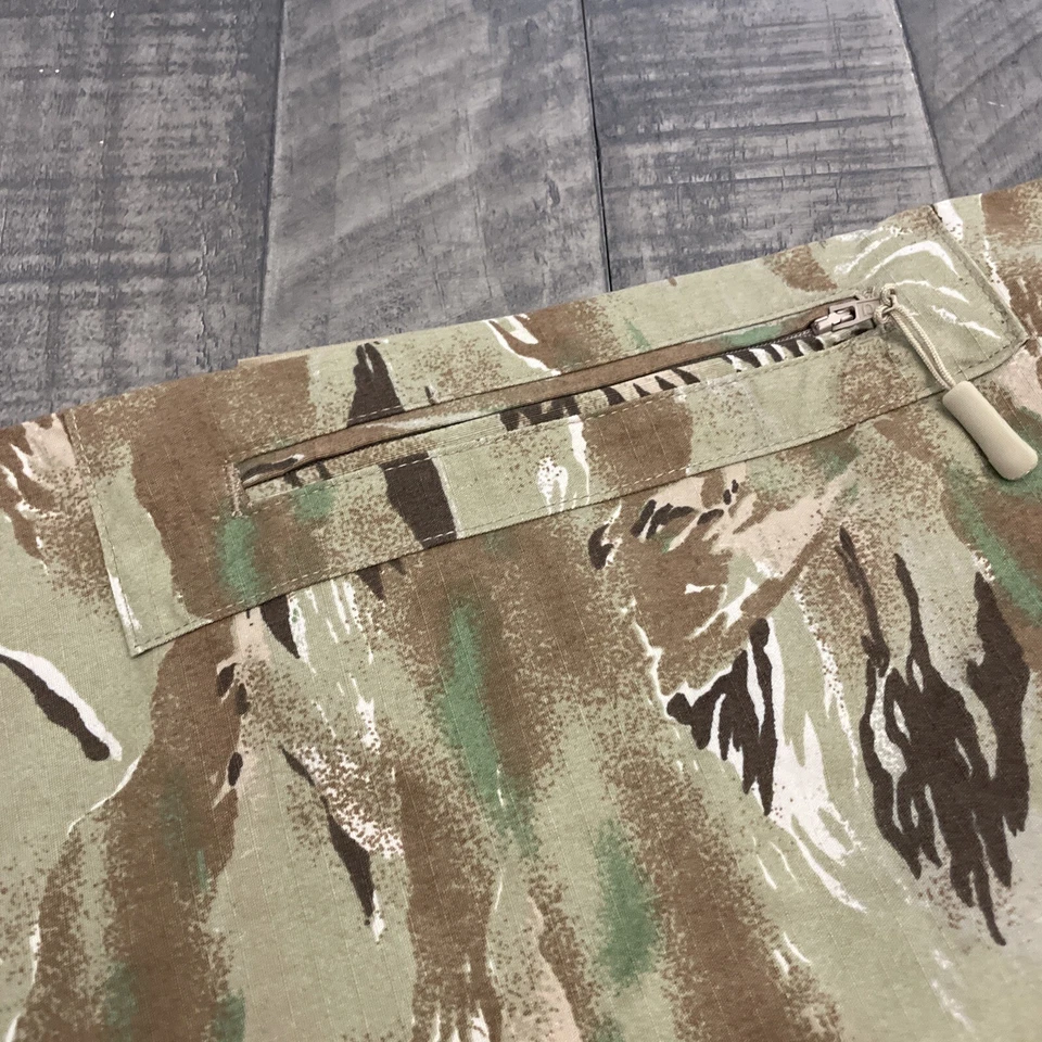 TRU Tru-Spec Combat Shirt Mens Sz LR Tan Green Camo 1/4 Zip Tactical Rip-Stop - Image 3 of 4