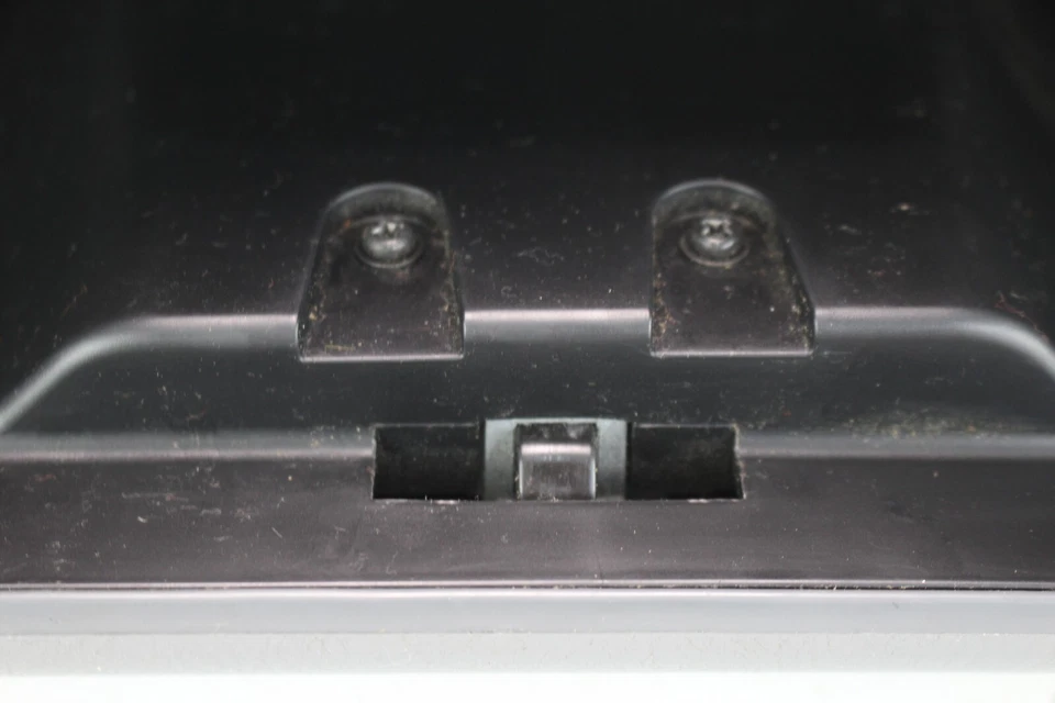 Guantera Honda Pilot 2003-2008 compartimento de almacenamiento OEM, 77500-S9V-A020-21 Foto 4 de 4