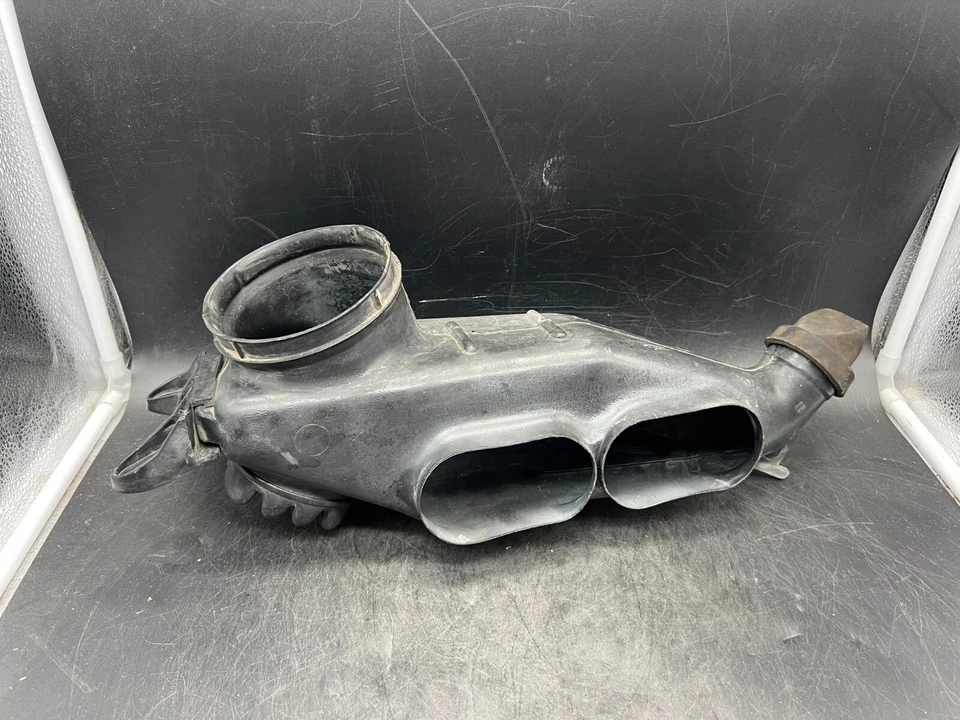 1987-1991 Chevrolet GMC Truck Suburban Blazer OEM HVAC Air Duct Tubing 15602319 - Image 2 of 4