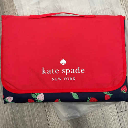 Kate Spade Picnic Blanket Strawberry Toss Packable 55x57" Waterproof Mat - Picture 1 of 4