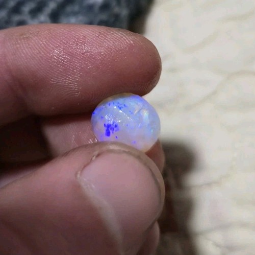 5CT Natural Gem Opal Australian Genuine - Nice Colour Rubbed Up - Picture 2 of 4