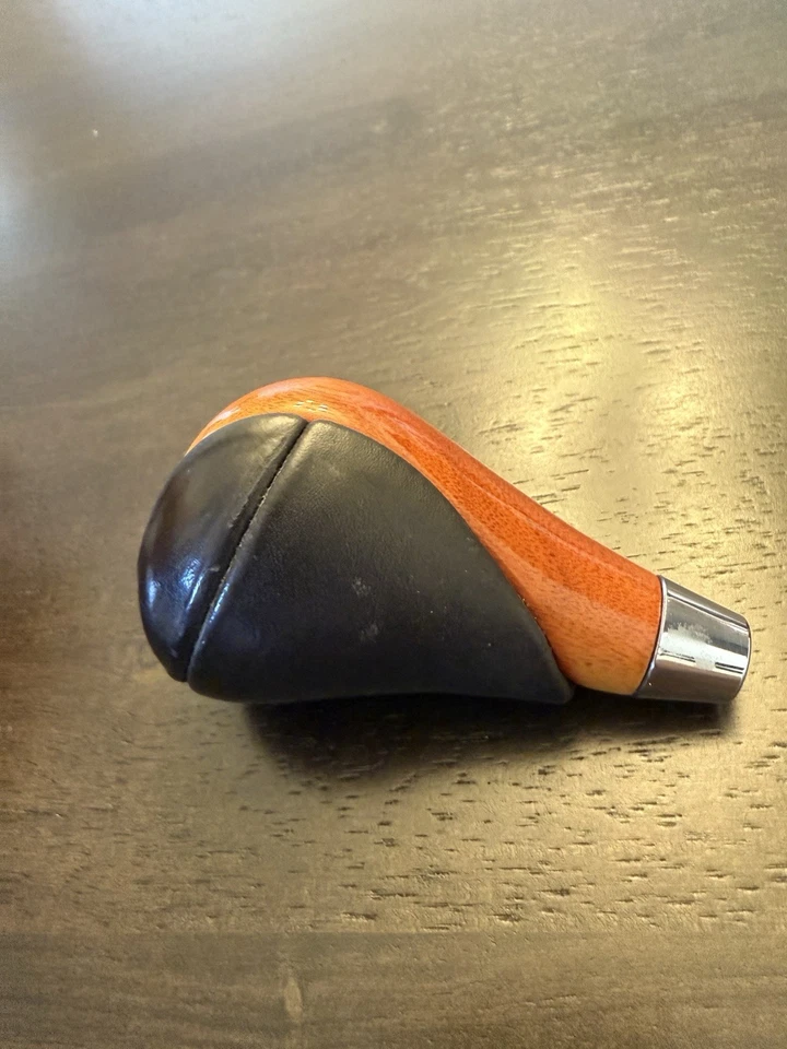 2010-2015 年 LEXUS RX350 RX400h SHIFT KNOB 木制和皮革 正品 工厂 原始设备制造商🟠 — 第 3/4 张图片