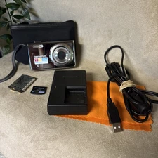 Olympus FE-4000 Digital Camera 12MP Mirror Silver with Charger/Battery/Card/Bag
