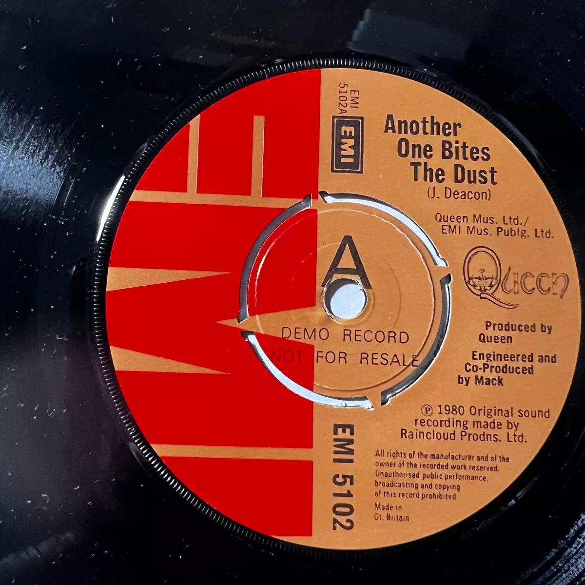 RARE 45 RPM DEMO: Queen, Another One Bites the Dust / Dragon Rock EMI (FH)