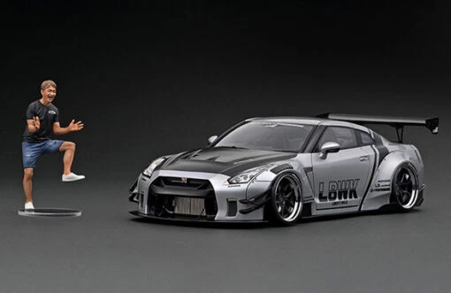 Ignition Model IG2343 1/18 LB-WORKS Nissan GT-R R35 type 2 Silver With Mr.  Kato