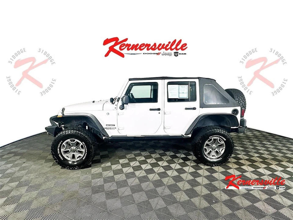 2017 Jeep Wrangler Unlimited Sport 4WD 4dr SUV Cruise Control - Image 4 of 4