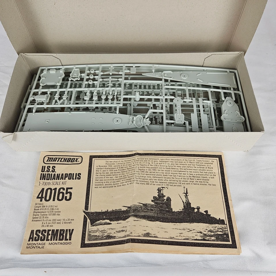 Matchbox USS Indianapolis Heavy Cruiser 1/700 Scale Plastic Model Kit - Image 2 of 4