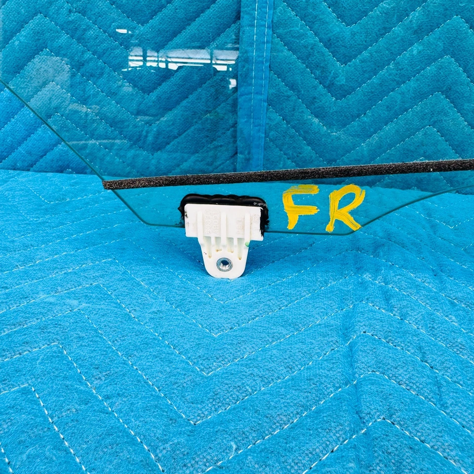 2011–2019 Infiniti M37 M56 Q70 Q70L vidro para janela porta do passageiro dianteiro direito fabricante de equipamento original - Imagem 2 de 4