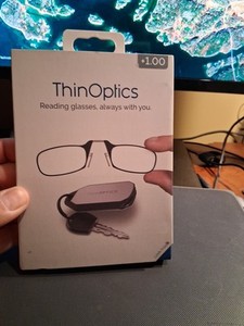4 Armless Ultralight Glasses With Car Key Case