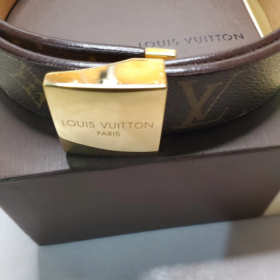 Б/у винтажный пояс с монограммами Louis Vuitton. . 90 см. С коробкой. Без мешка для пыли.  - Изображение 3 из 4