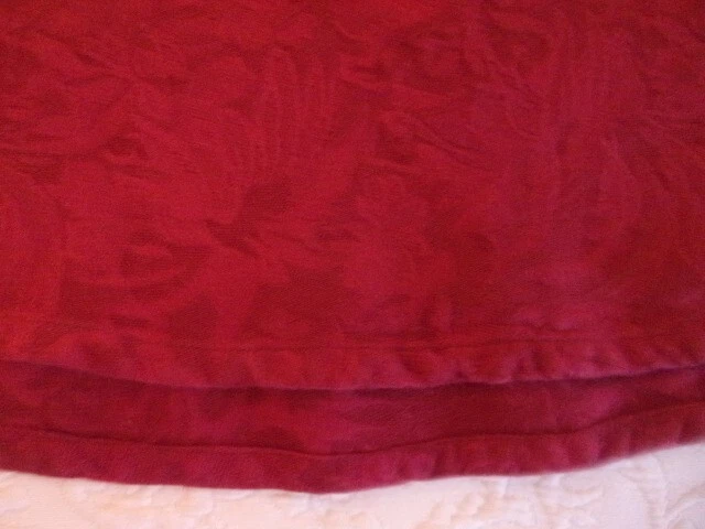 Crate and Barrel Madiera Garnet Red Floral Round Fabric Tablecloth--90" - Image 4 of 4