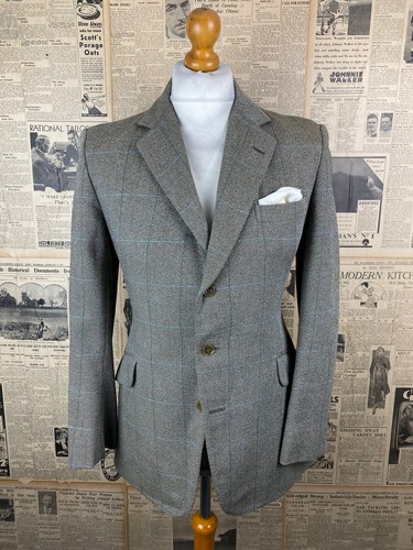 Vintage bespoke Thorns tweed suit size 