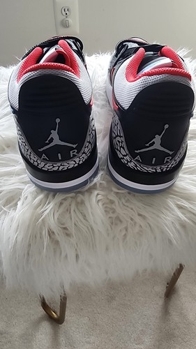 Air Jordan Men Legacy 312 Low Black / Wolf Grey-Valor Blue CD7069-004 - 第 2/7 張圖片
